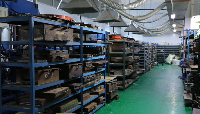 Oficina de moldagem de compressão