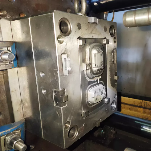 moldagem por inje&ccedil;&atilde;o de pl&aacute;stico