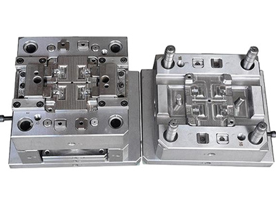 molde de inje&ccedil;&atilde;o
