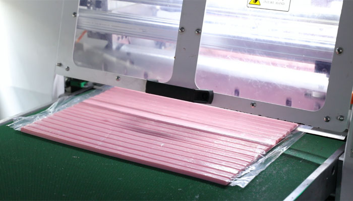 Material de moldagem por compress&atilde;o